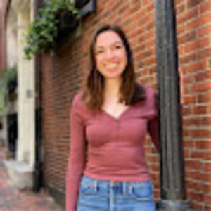 Meet your Posher, Claire